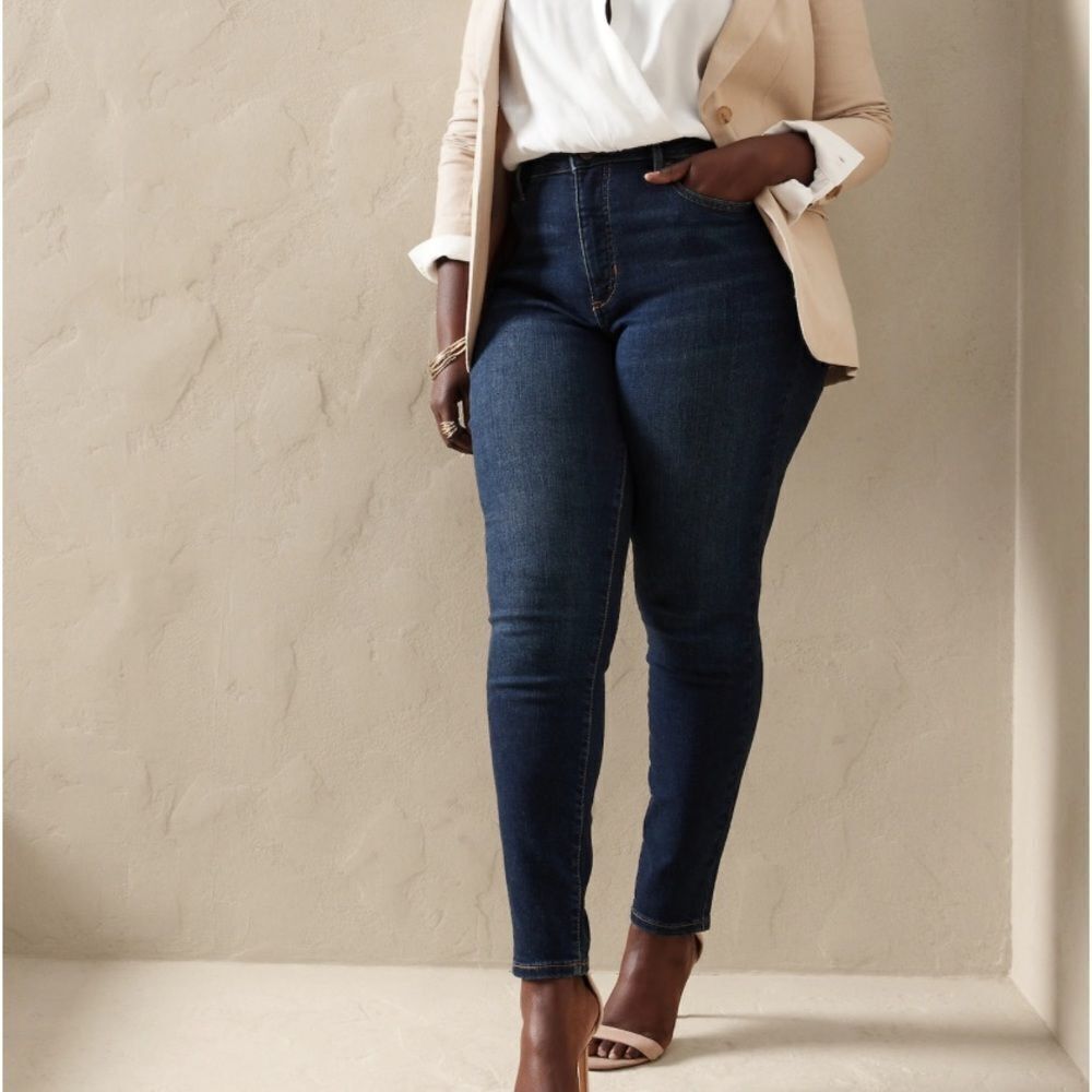 BANANA REPUBLIC CURVY MID-RISE SKINNY JEAN DARK BLUE‎ DENIM 24 REG NWT IN PKG
